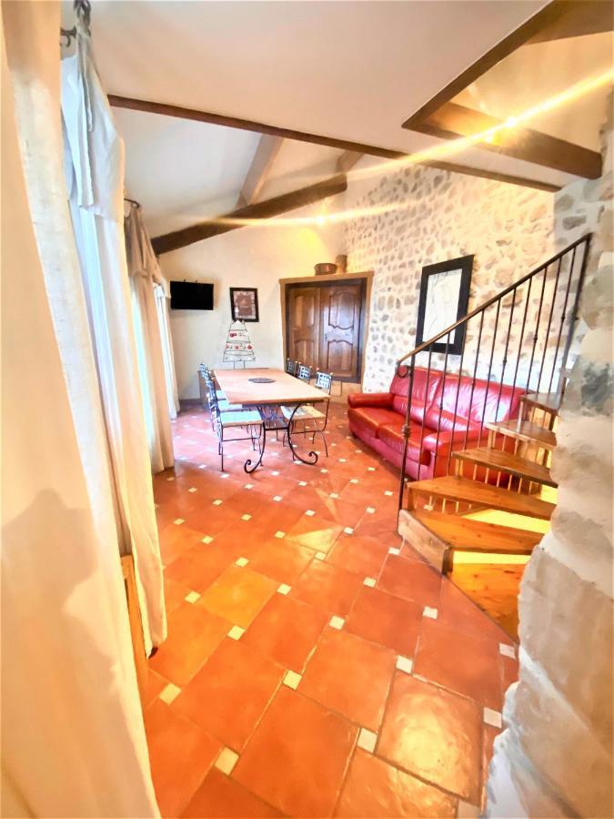 Gite De Groupe 9Ch Ou 3 Gites Independants De 3Ch - Patio Et Piscine Interieure Chauffee Toute L'Annee Vallon-Pont-dʼArc Esterno foto